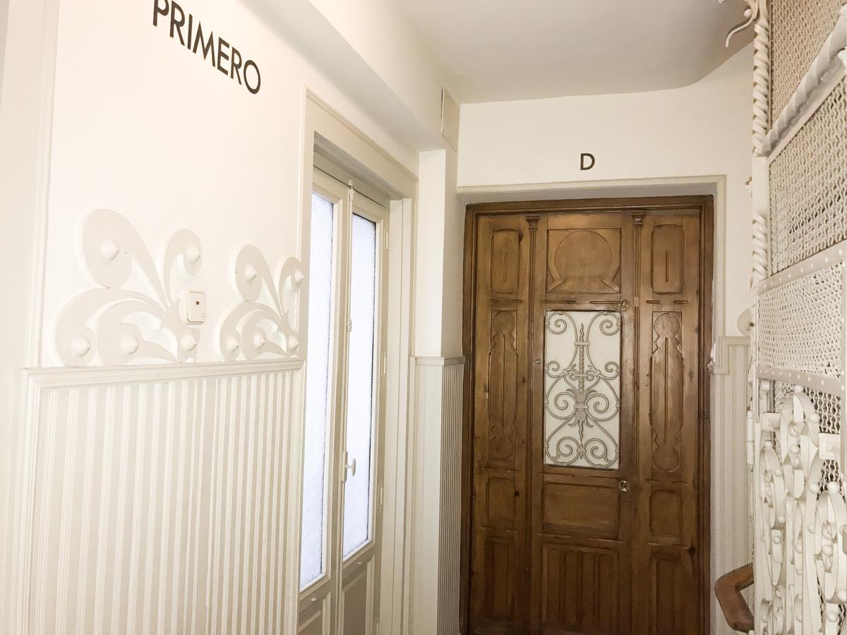 El Botones - Puerta Del Sol Lägenhet Madrid Exteriör bild