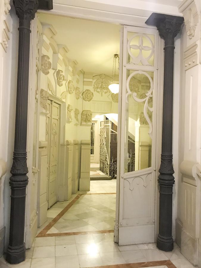 El Botones - Puerta Del Sol Lägenhet Madrid Exteriör bild
